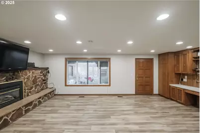 1141 NE Springwood Dr, Albany, OR 97321 - Photo 30