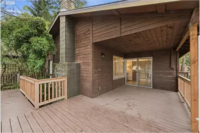 236 SW Collins St, Portland, OR 97219 - Photo 30