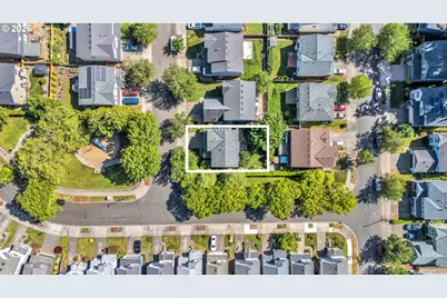 1783 NW 8th Ave, Hillsboro, OR 97124 - Photo 44