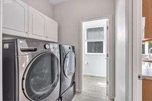 1783 NW 8th Ave, Hillsboro, OR 97124 - Photo 18
