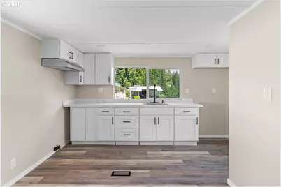507 N 19th Ave, Cornelius, OR 97113 - Photo 6