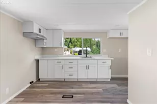 507 N 19th Ave, Cornelius, OR 97113 - Photo 6