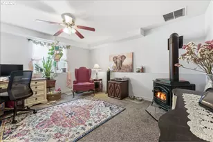 507 N Pine Ave, Yacolt, WA 98675 - Photo 4