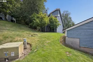 10220 SE Talbert St, Clackamas, OR 97015 - Photo 34