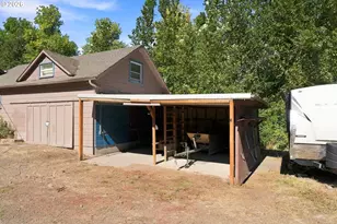 38497 Wendling Rd, Marcola, OR 97454 - Photo 28
