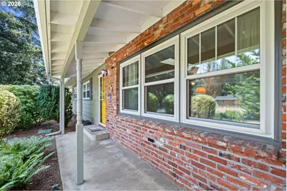 6221 Montana Ln, Vancouver, WA 98661 - Photo 2