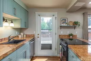 15110 SW Barlow Ct, Beaverton, OR 97007 - Photo 12