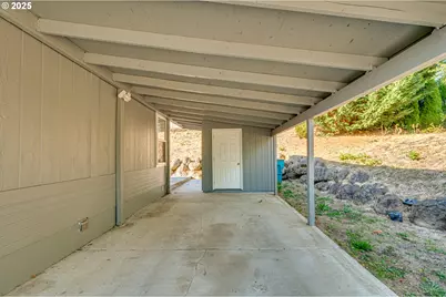 5606 NE 68th St, Vancouver, WA 98661 - Photo 16