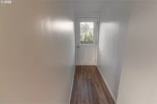 529 SW 32nd St, Lincoln City, OR 97367 - Photo 8