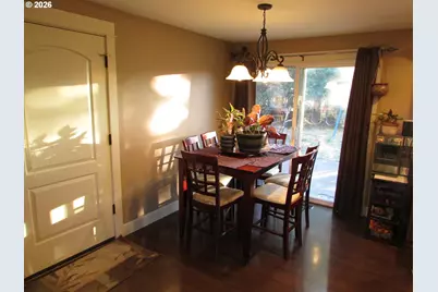 360 Cindy Ln, Mount Angel, OR 97362 - Photo 10