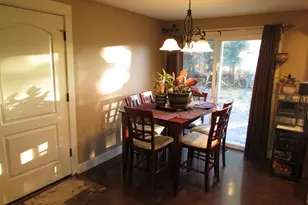 360 Cindy Ln, Mount Angel, OR 97362 - Photo 10
