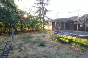 360 Cindy Ln, Mount Angel, OR 97362 - Photo 6