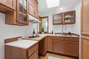33626 Paiute Ln, Eugene, OR 97408 - Photo 18