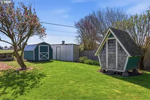 33626 Paiute Ln, Eugene, OR 97408 - Photo 36