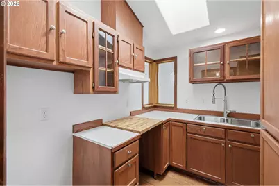 33626 Paiute Ln, Eugene, OR 97408 - Photo 20