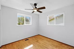 33626 Paiute Ln, Eugene, OR 97408 - Photo 12