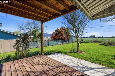 33626 Paiute Ln, Eugene, OR 97408 - Photo 32