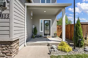 1805 Enchantment Dr, Eugene, OR 97402 - Photo 4