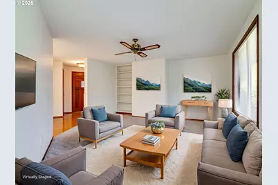 1012 NW Oakwood Cir, McMinnville, OR 97128 - Photo 10