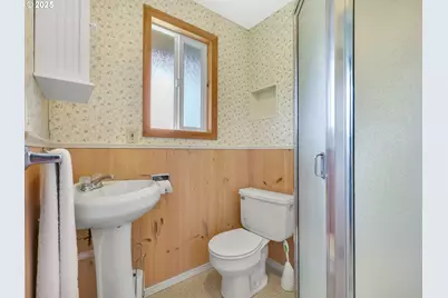 26765 Nedonna Ave, Rockaway Beach, OR 97136 - Photo 22