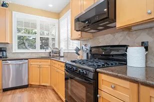 220 SW 61 St, South Beach, OR 97366 - Photo 18