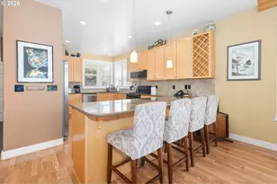 220 SW 61 St, South Beach, OR 97366 - Photo 16
