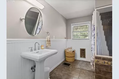 15905 SE Ruby Dr, Milwaukie, OR 97267 - Photo 20