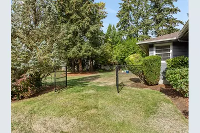 15905 SE Ruby Dr, Milwaukie, OR 97267 - Photo 36