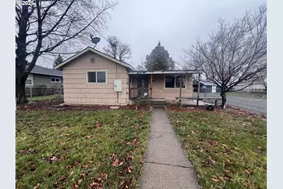 1205 Y Ave, La Grande, OR 97850 - Photo 1