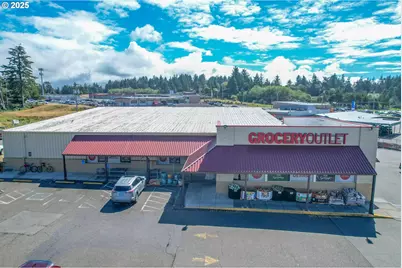 1385 Newmark Ave, Coos Bay, OR 97420 - Photo 1