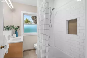 2309 SE 51st Ave, Portland, OR 97215 - Photo 20