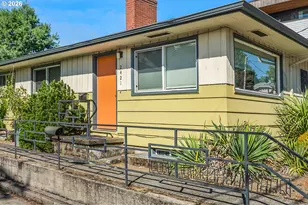 2421 SE 52nd Ave, Portland, OR 97206 - Photo 4