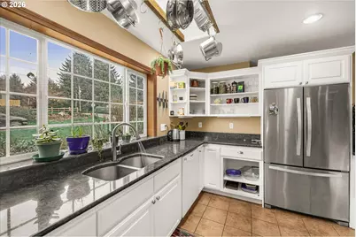 150 NE Starr Creek Dr, Yachats, OR 97498 - Photo 16