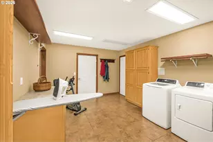 150 NE Starr Creek Dr, Yachats, OR 97498 - Photo 28