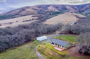 1070 Centerville Hwy, Lyle, WA 98635 - Photo 4