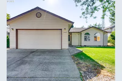 1065 Ridgefield Ct, Stayton, OR 97383 - Photo 2