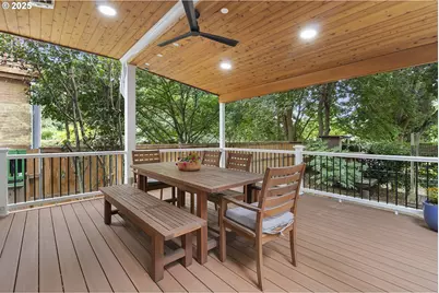 3742 NE Holman St, Portland, OR 97211 - Photo 40