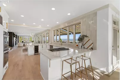 1040 SW Myrtle Dr, Portland, OR 97201 - Photo 14