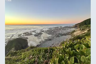 531 Hwy 101, Yachats, OR 97498 - Photo 18