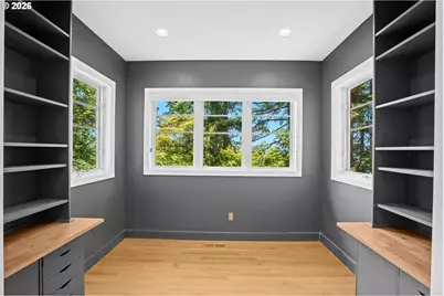 3352 SW Fairmount Ln, Portland, OR 97239 - Photo 24