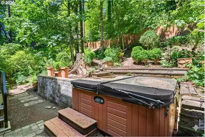 3352 SW Fairmount Ln, Portland, OR 97239 - Photo 46