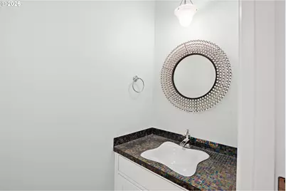 3352 SW Fairmount Ln, Portland, OR 97239 - Photo 12