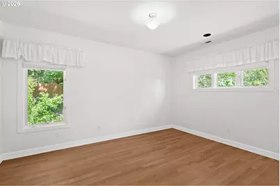 3352 SW Fairmount Ln, Portland, OR 97239 - Photo 38