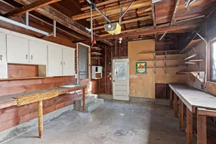 204 NE 114th Ave, Portland, OR 97220 - Photo 24
