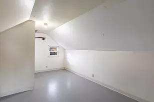 204 NE 114th Ave, Portland, OR 97220 - Photo 18