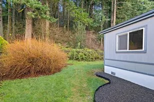 15768 SE Powell Blvd, Portland, OR 97236 - Photo 26