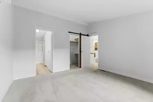 15768 SE Powell Blvd, Portland, OR 97236 - Photo 16