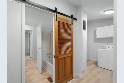15768 SE Powell Blvd #12, Portland, OR 97236 - Photo 12