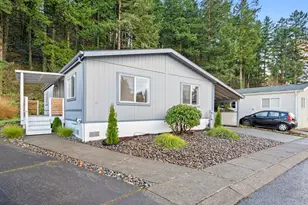 15768 SE Powell Blvd, Portland, OR 97236 - Photo 2
