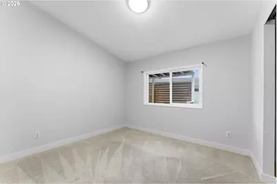 15768 SE Powell Blvd #12, Portland, OR 97236 - Photo 24
